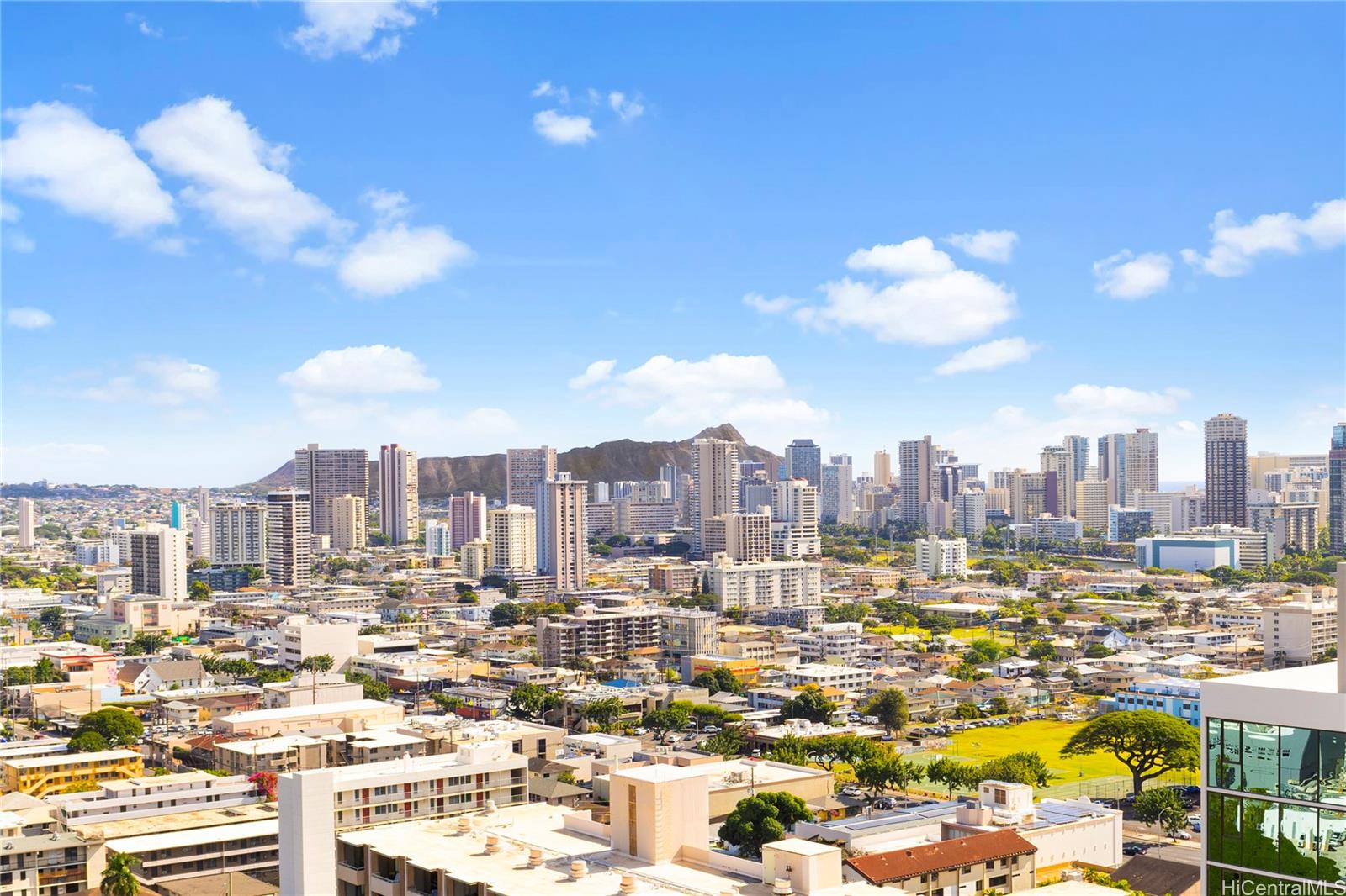1212 Punahou Street  Unit 2307