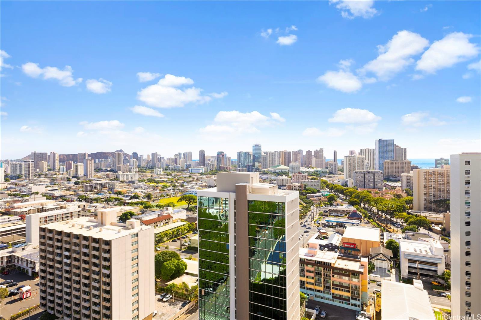 1212 Punahou Street  Unit 2307