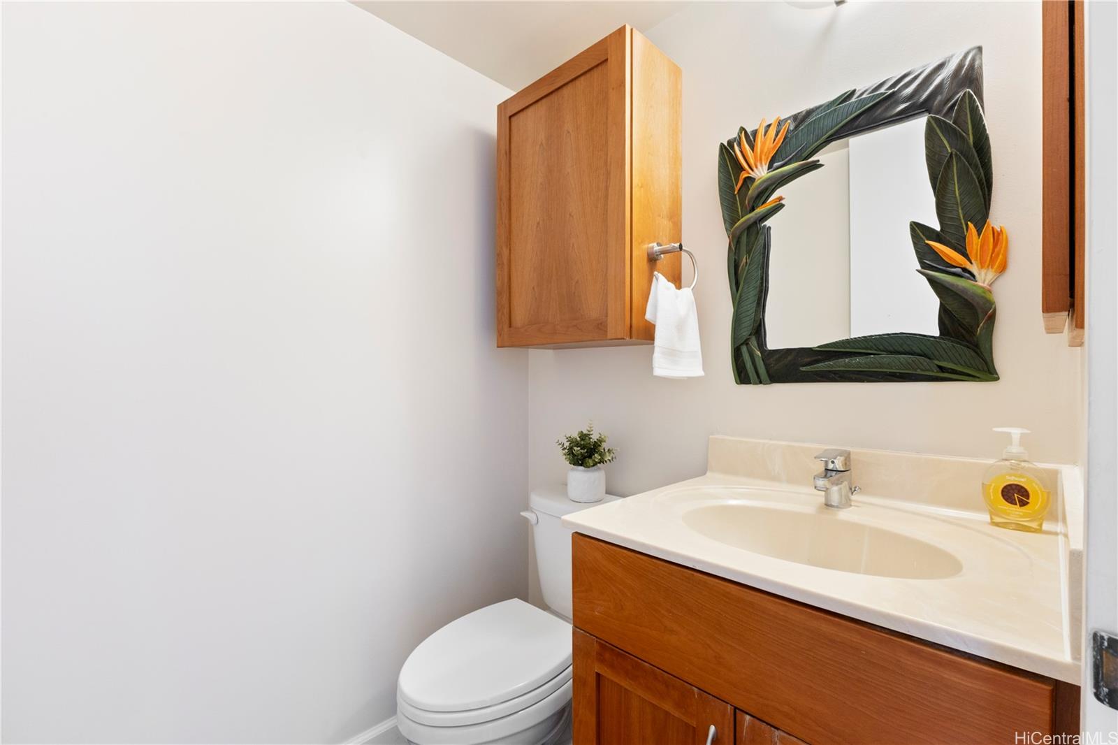 1212 Punahou Street  Unit 2307