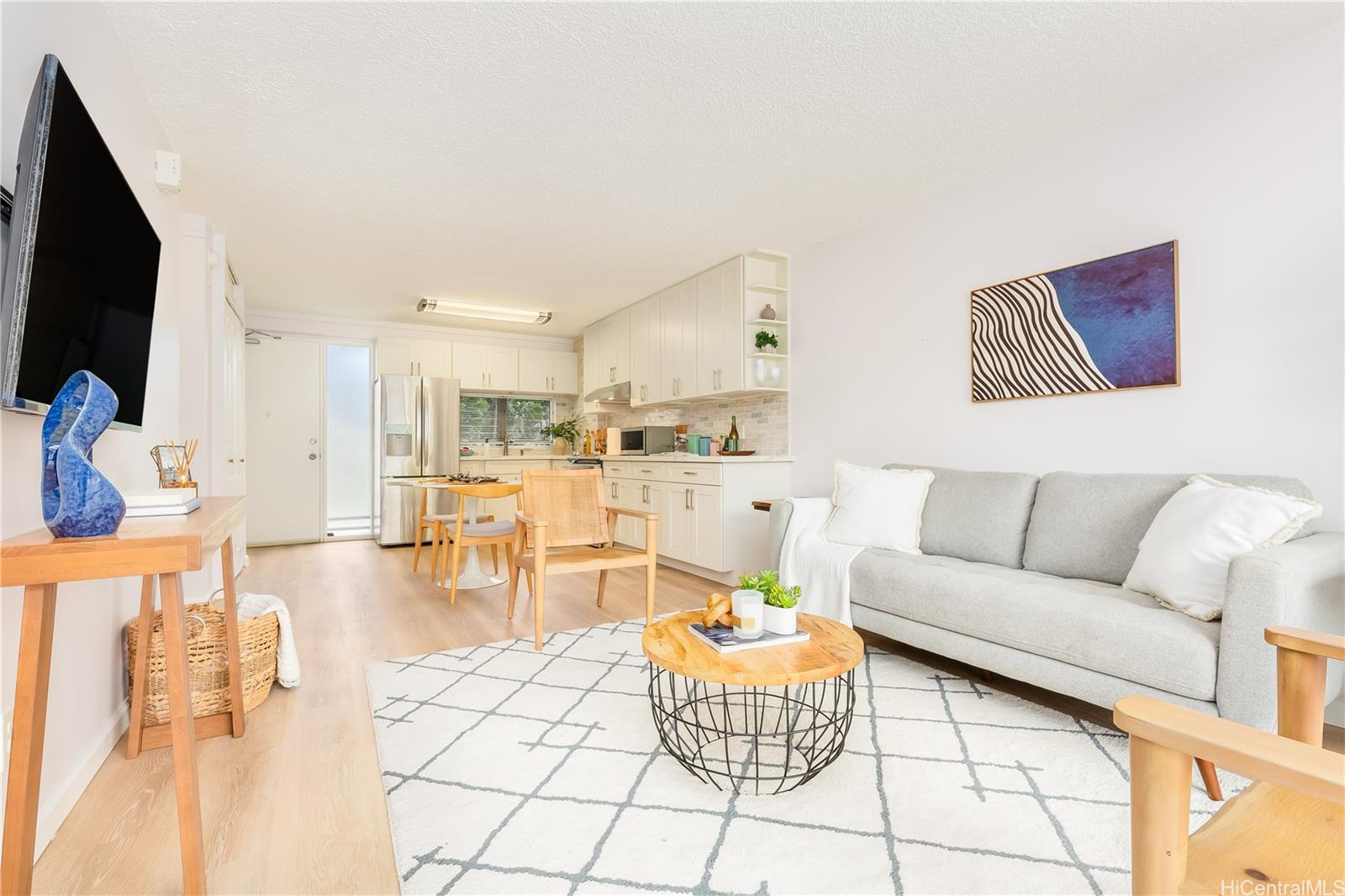 1617 Keeaumoku Street 203