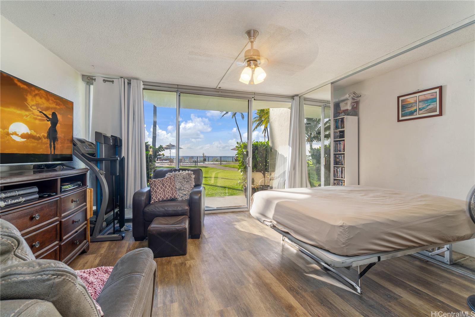 87-561 Farrington Highway  Unit 109