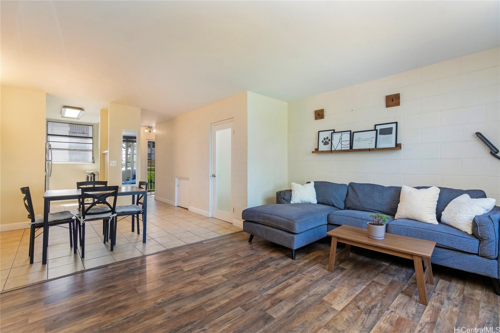 98-1042 Moanalua Road 2-205