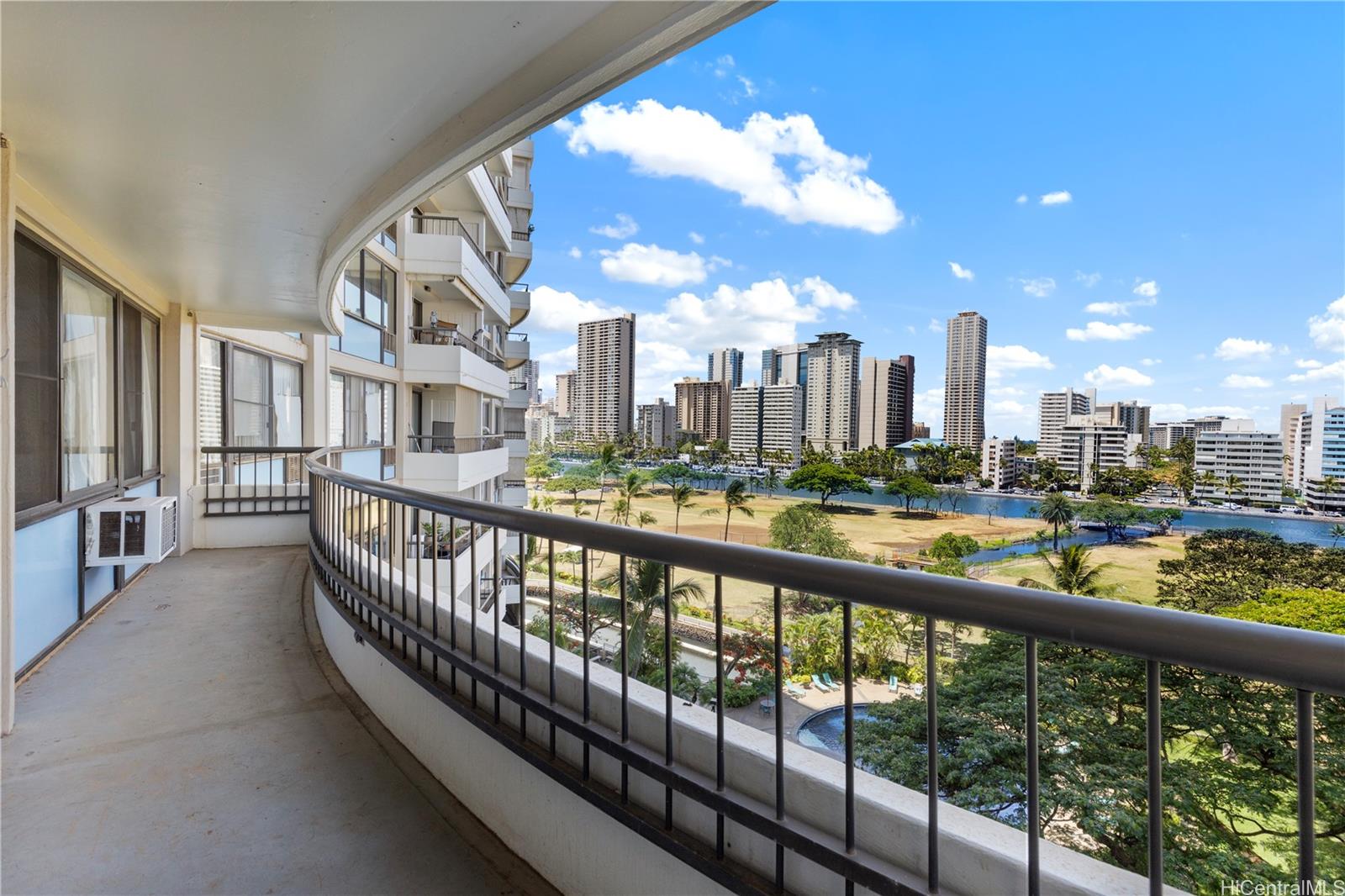 2333 Kapiolani Boulevard  Unit 814