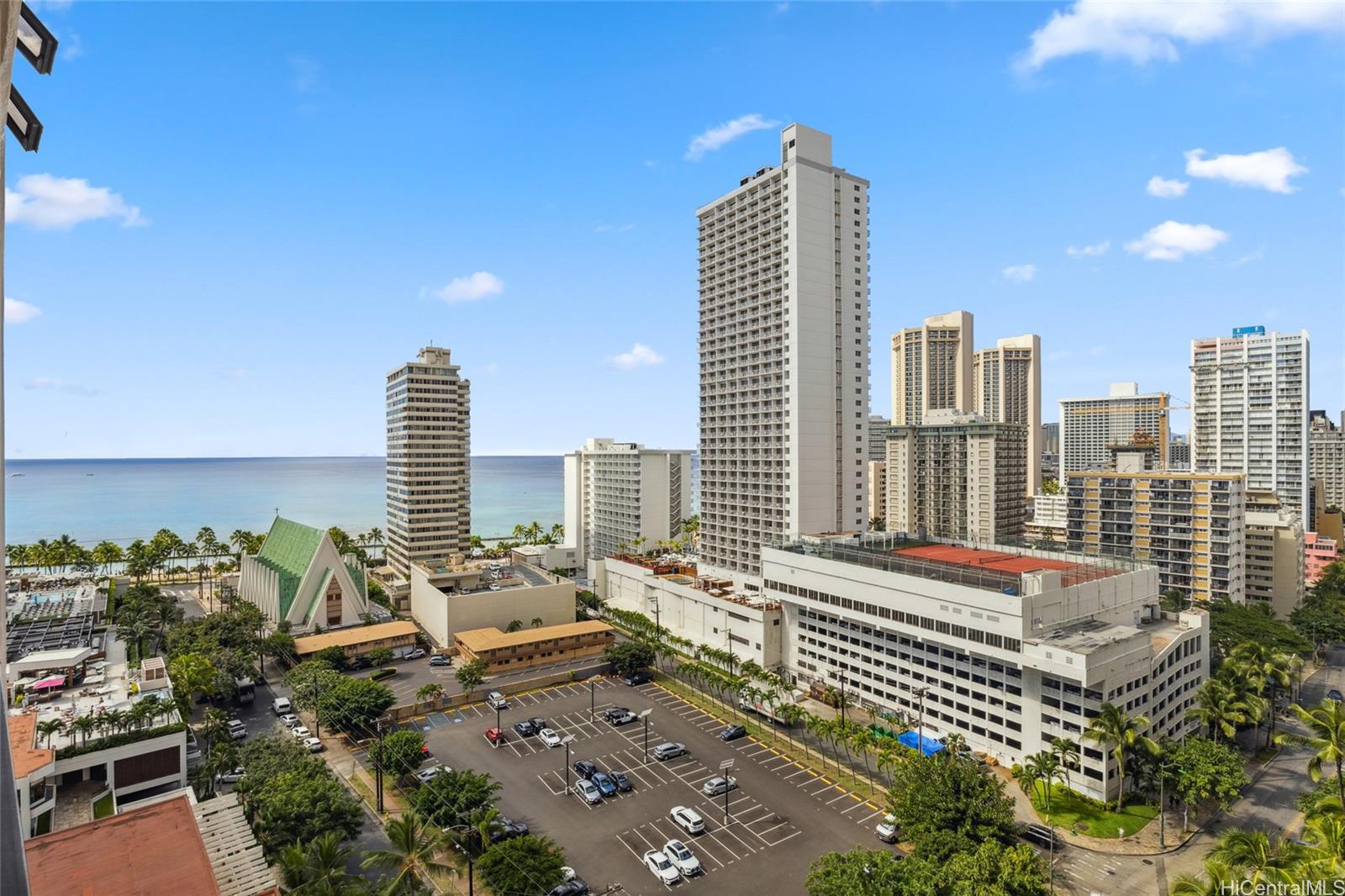 Photo 7 of 22
