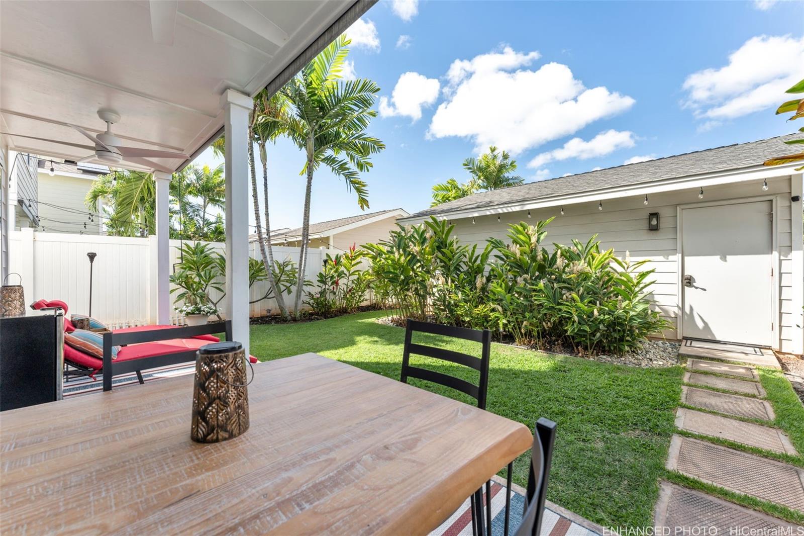 91-1286 Kaileolea Drive