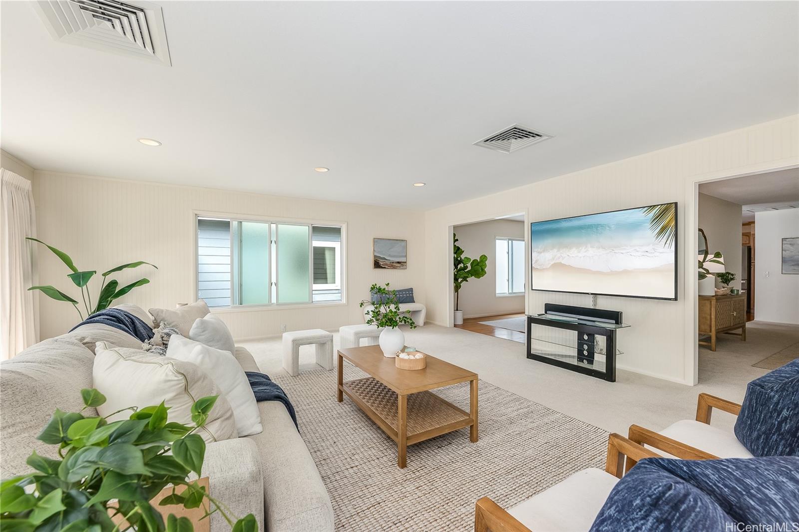 685 Kealahou Street
