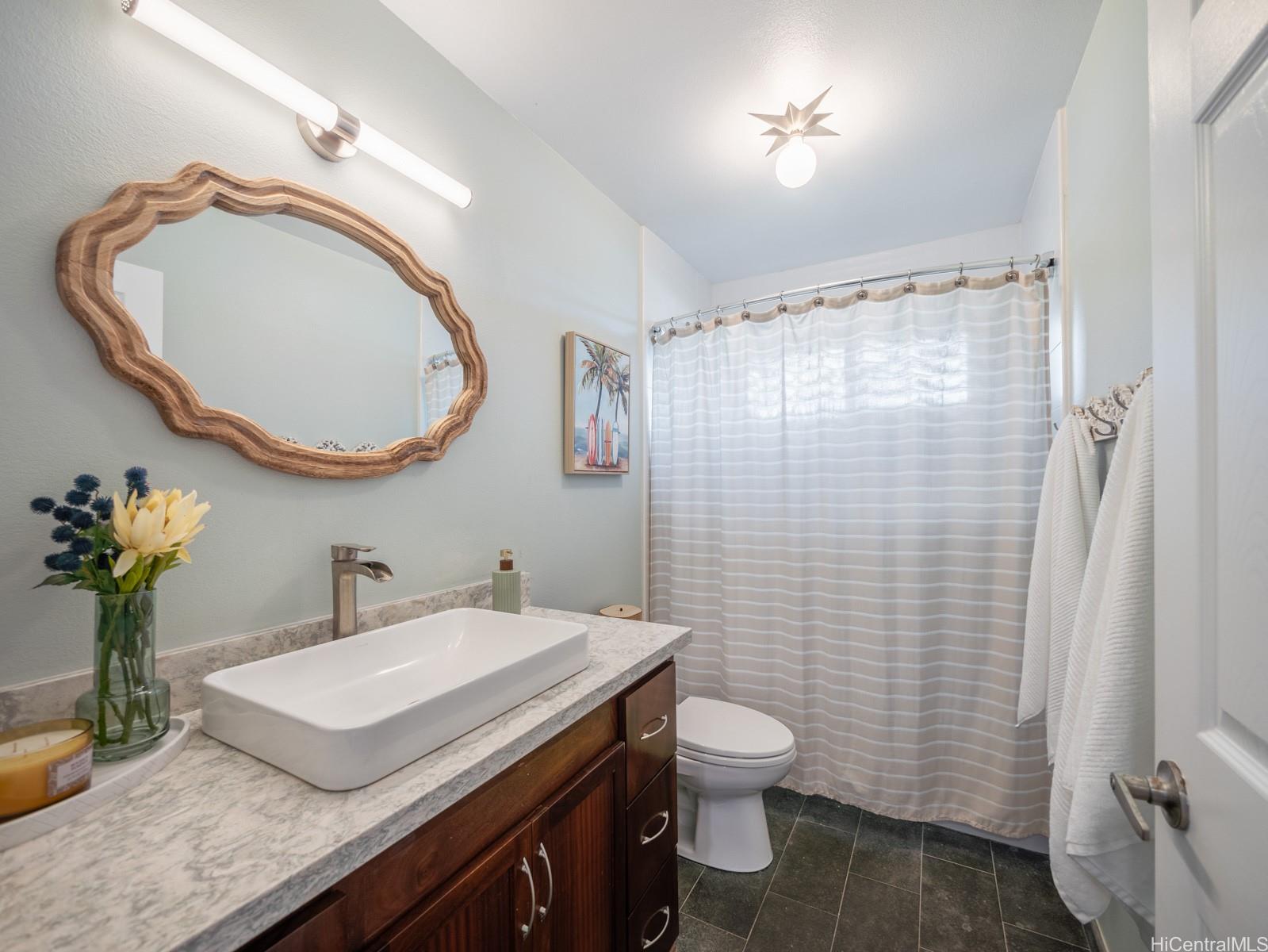 51-409 Hauhele Road  Unit B