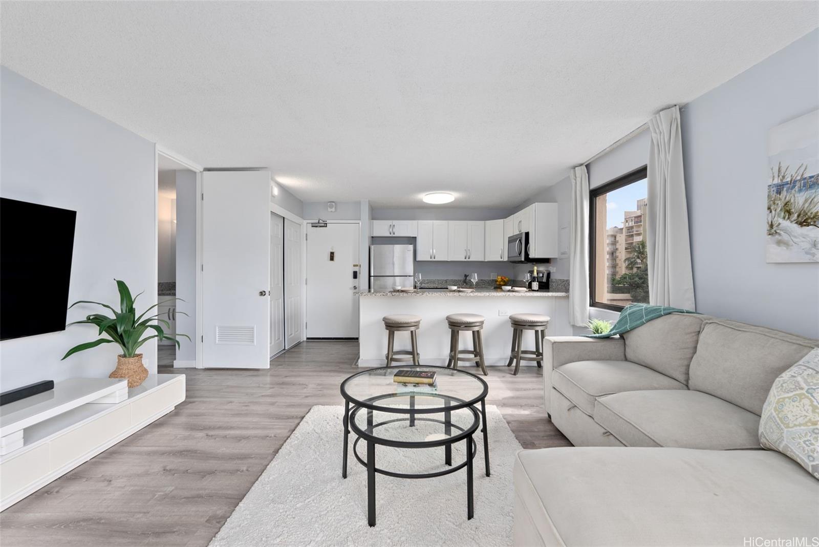 2140 Kuhio Avenue 502