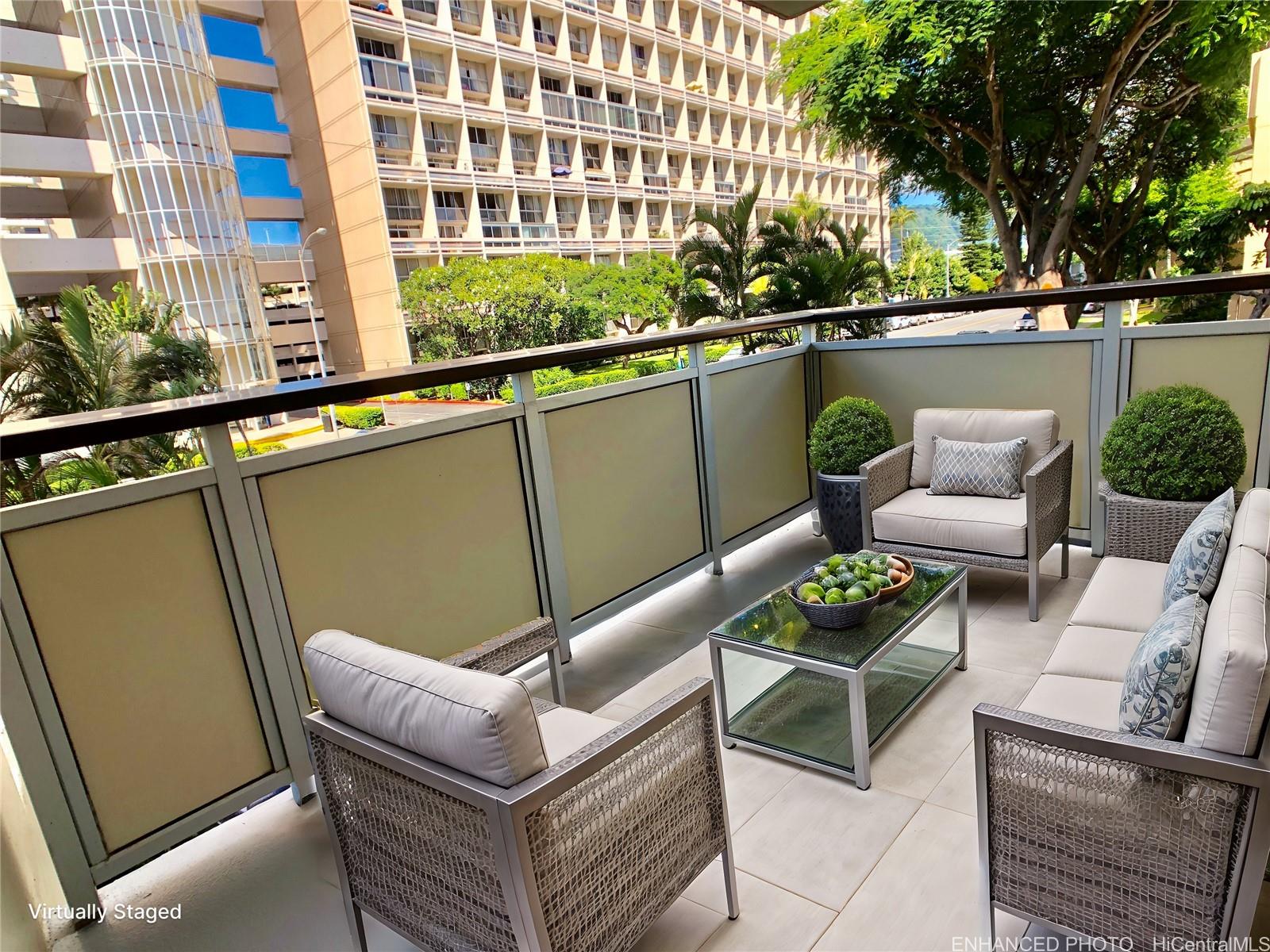 509 University Avenue  Unit 205