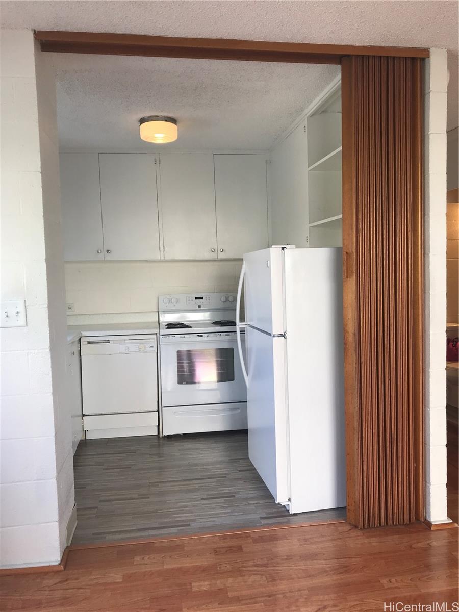 509 University Avenue  Unit 205