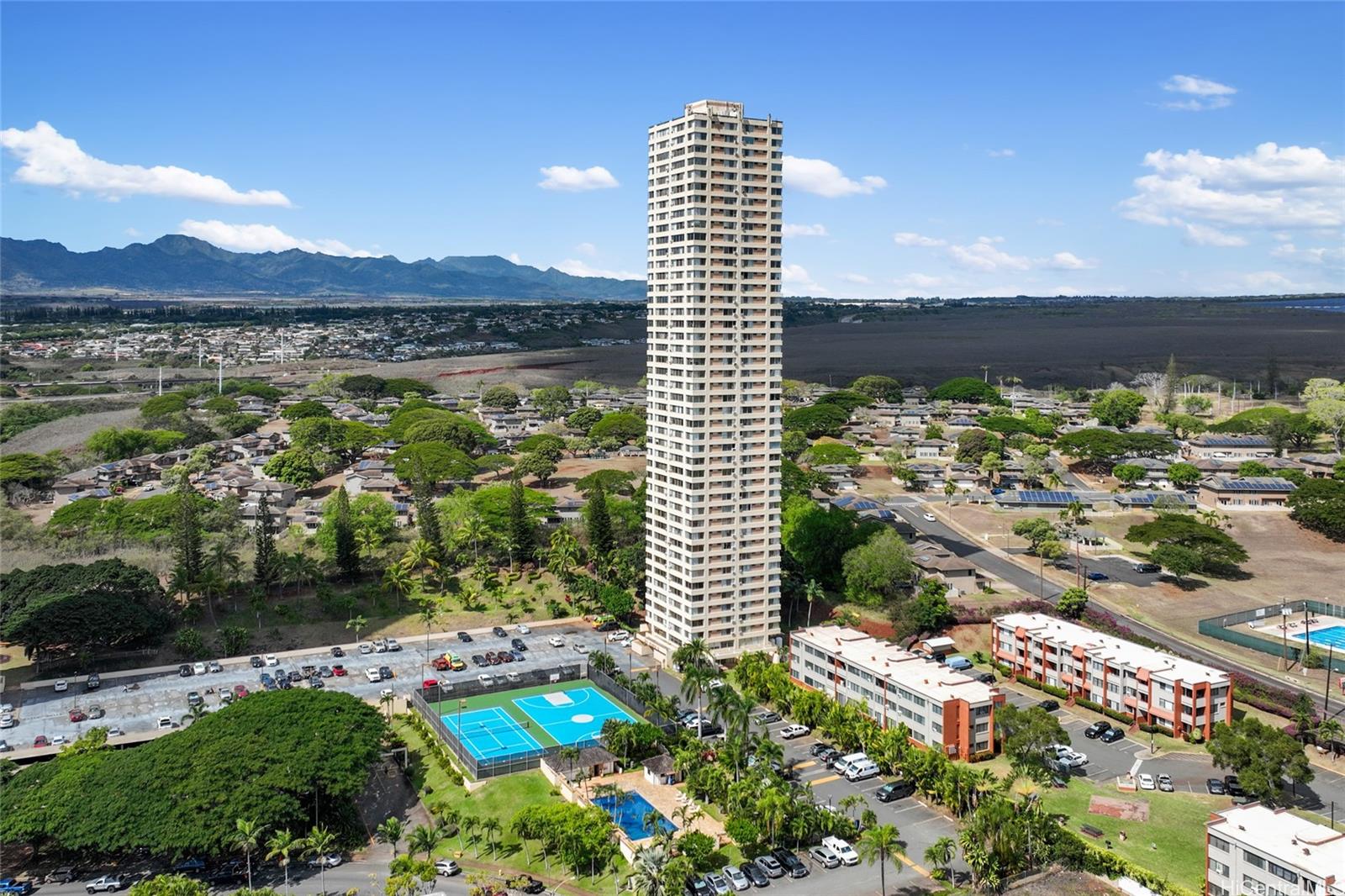 1060 Kamehameha Highway 2707B