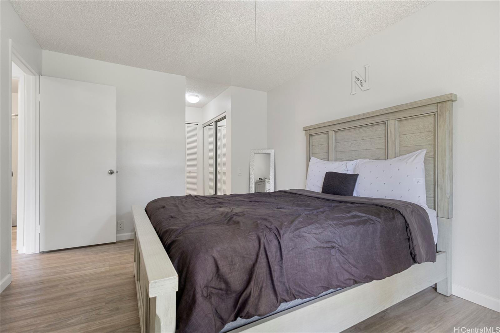 91-1170 Puamaeole Street  Unit 9R