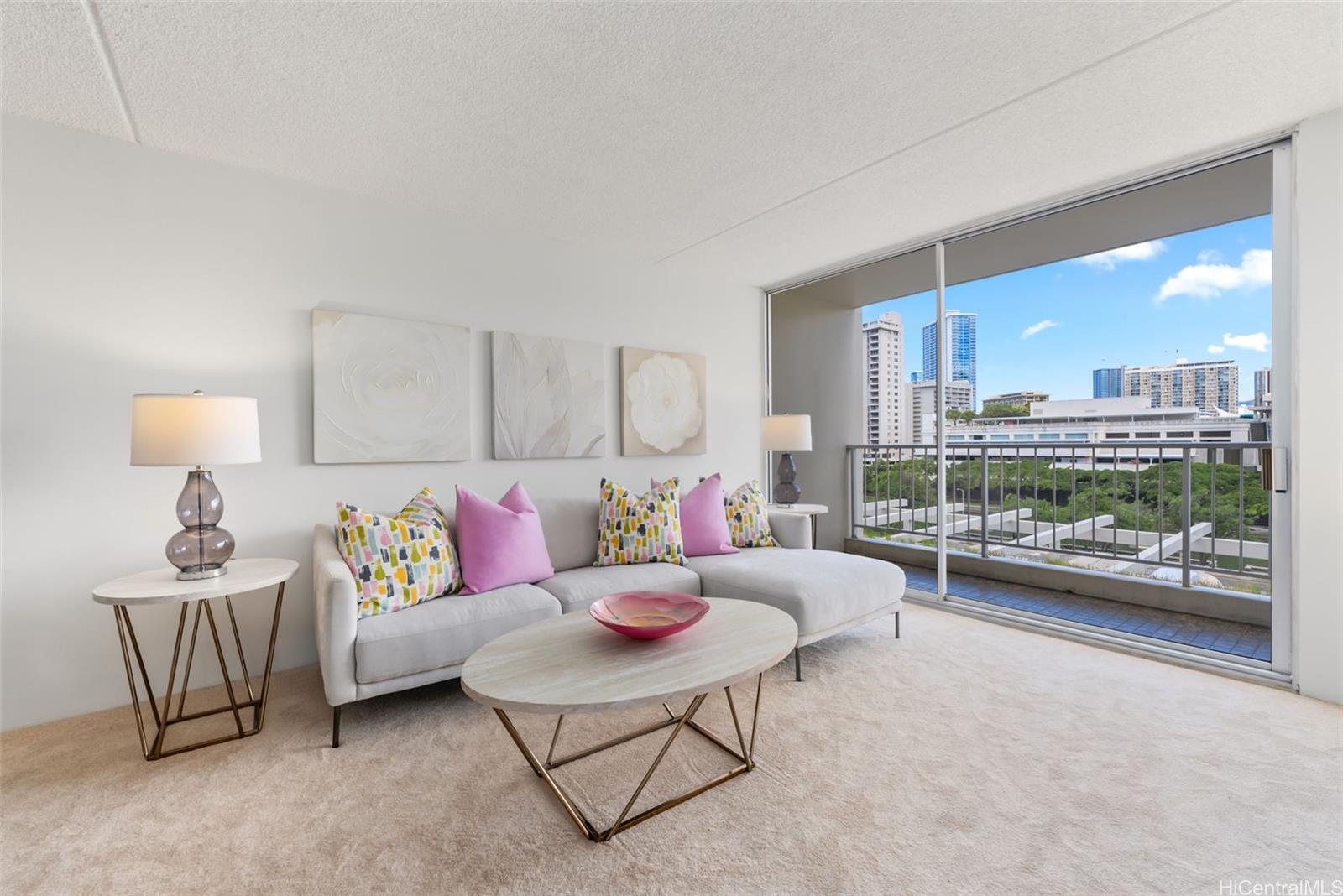 400 Hobron Lane 708