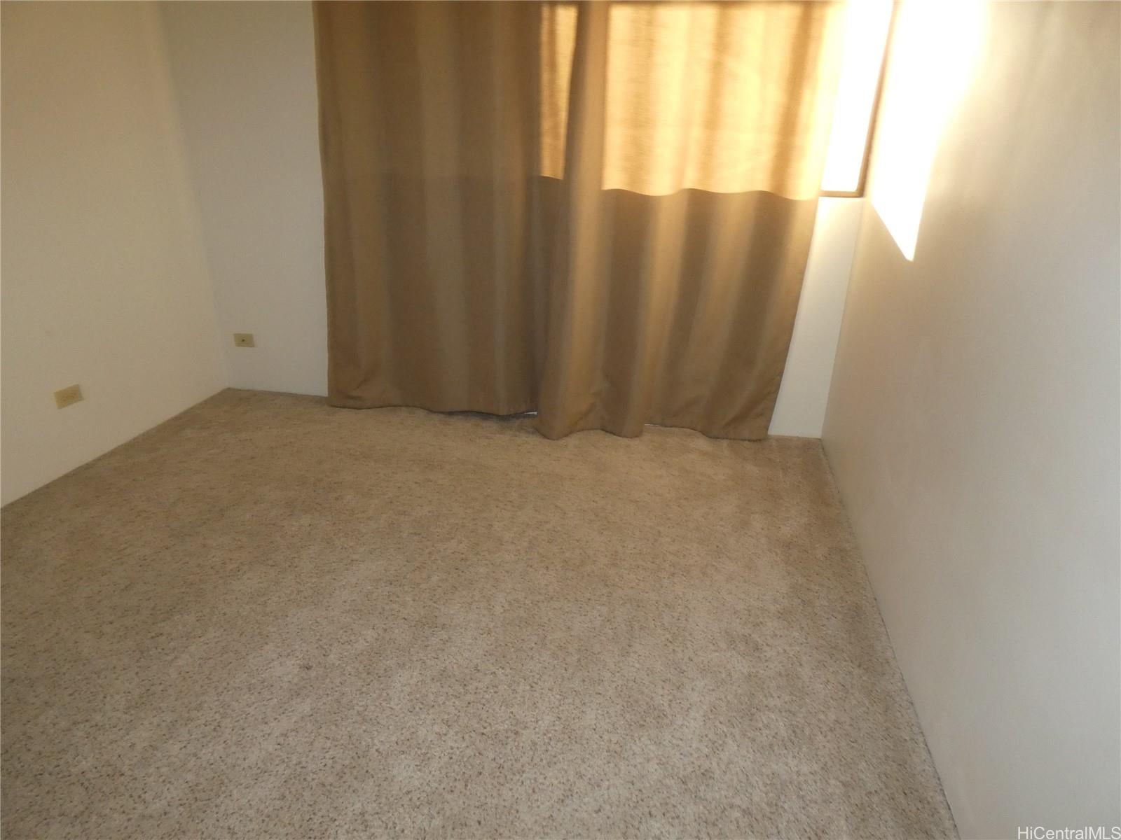 Photo 2 of 7