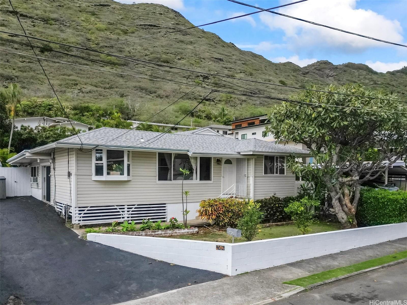 452 Kahinu Street