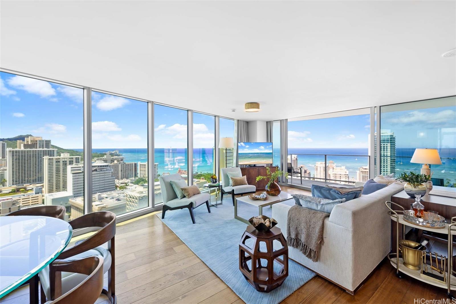 2139 Kuhio Avenue 3307