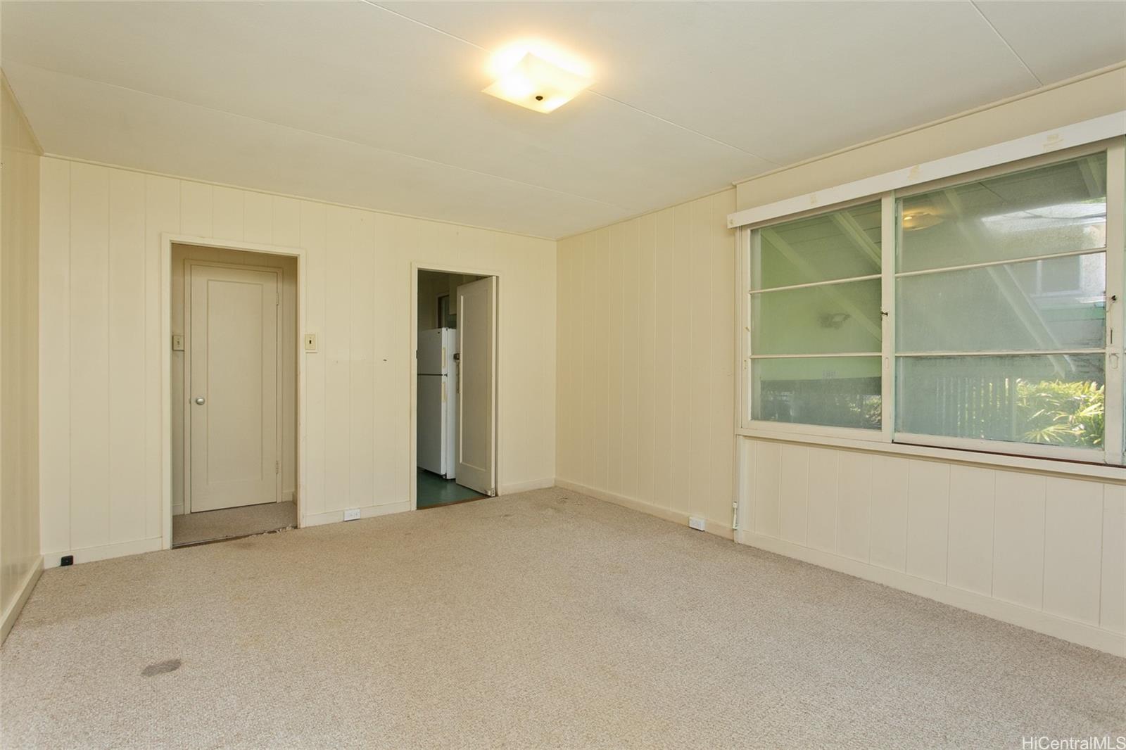 Photo 4 of 20