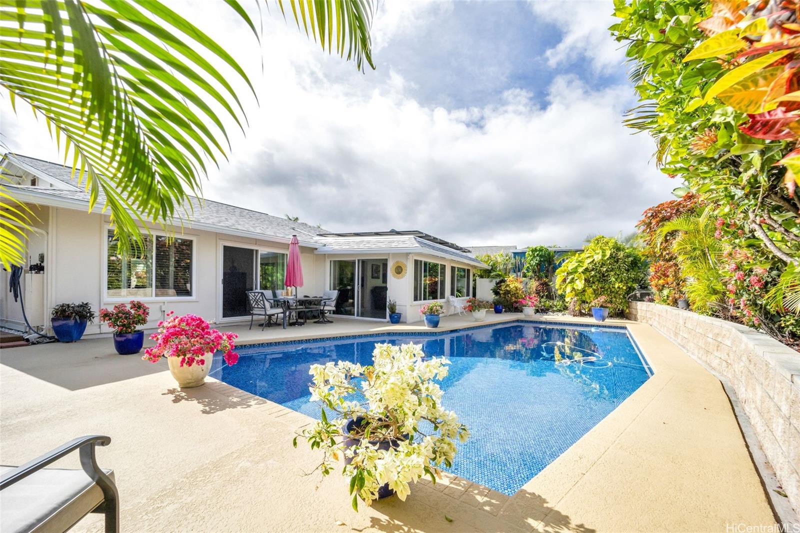 611 Keolu Drive