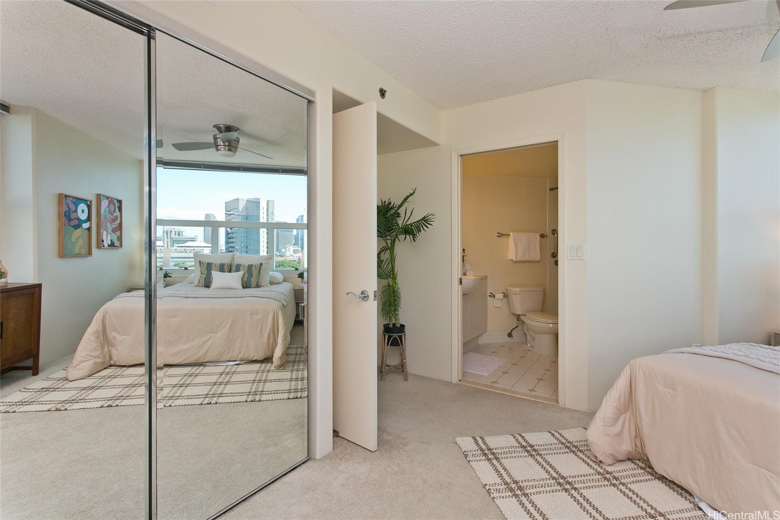 801 S King Street  Unit 1107