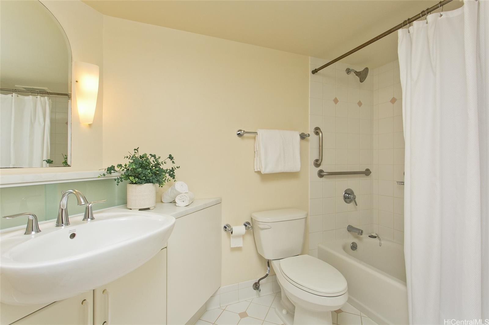 801 S King Street  Unit 1107
