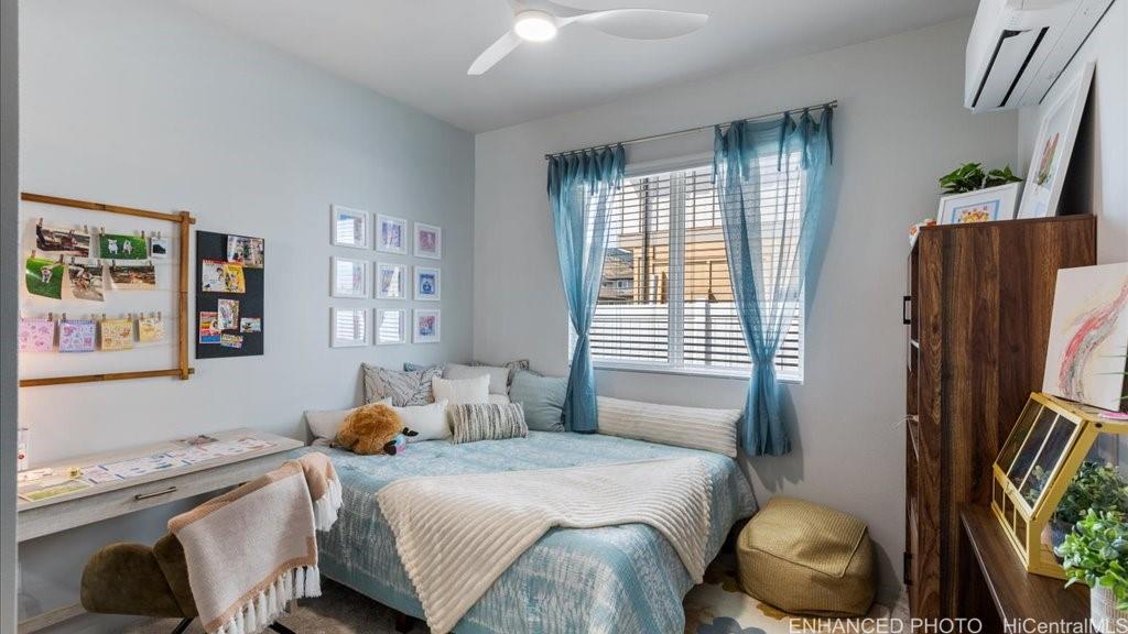 Photo 23 of 24