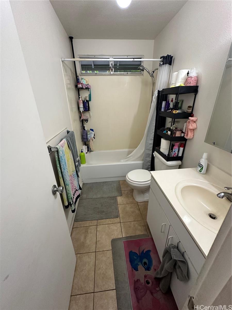 Photo 10 of 20