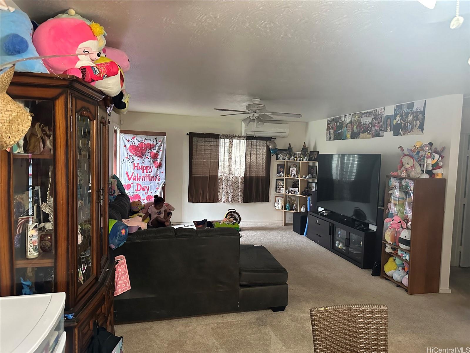 Photo 19 of 20