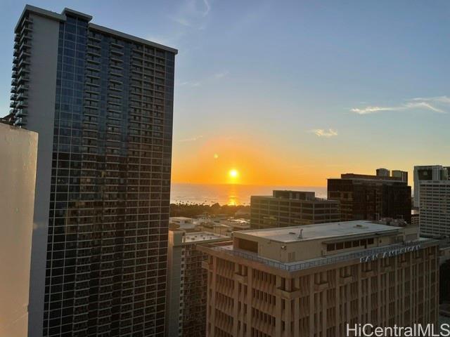 Photo 18 of 19