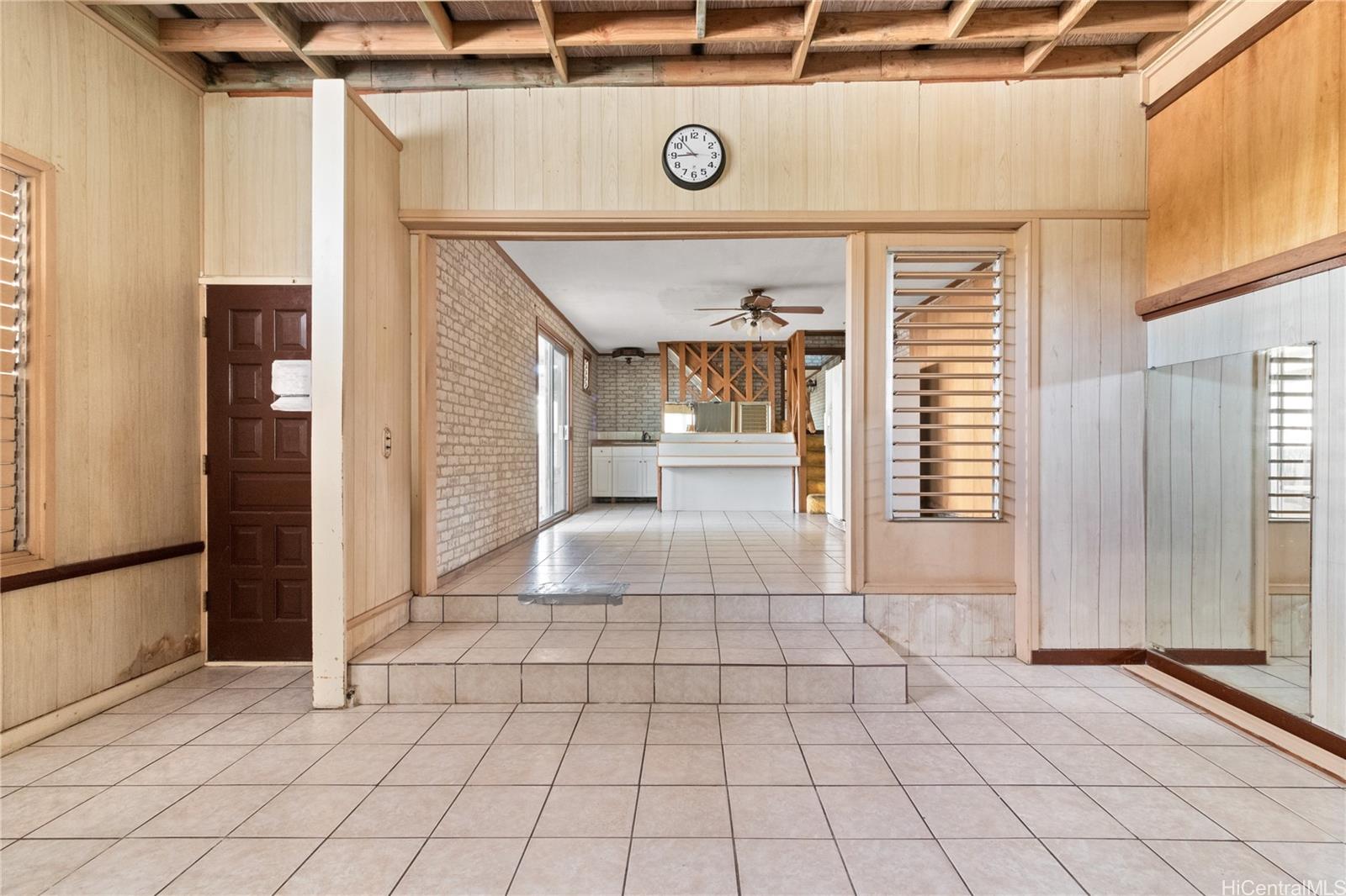 1052 Maiha Circle