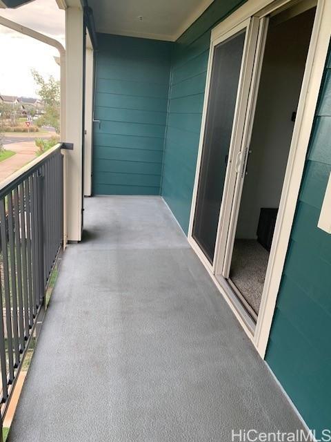 Photo 18 of 23