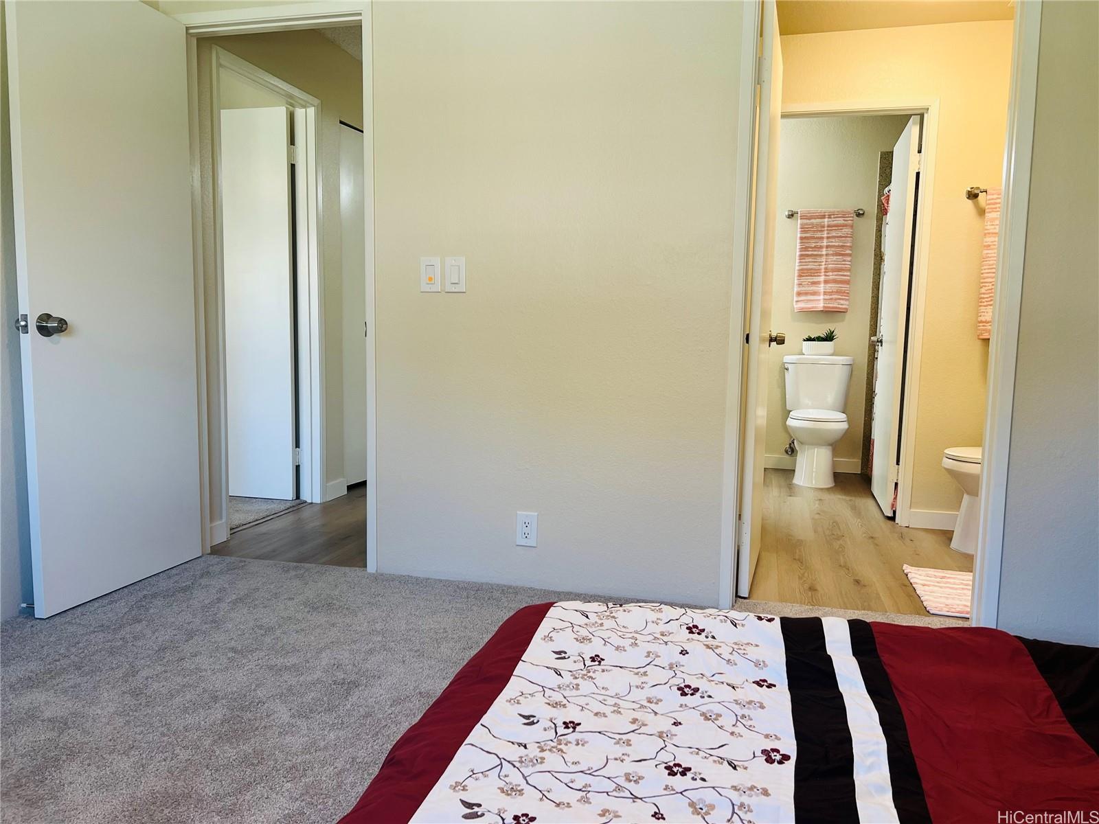 Photo 11 of 24