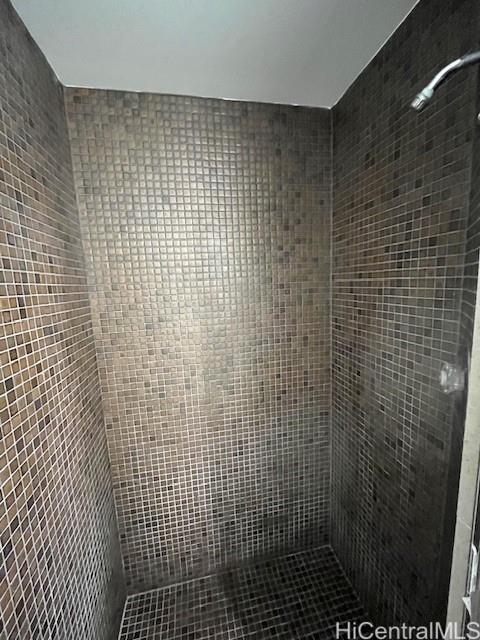 Photo 13 of 20