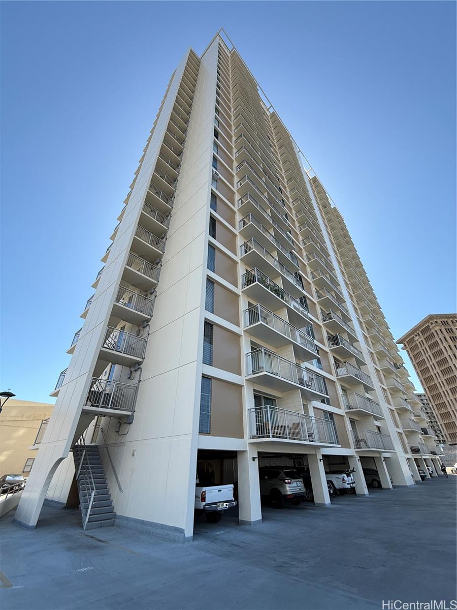 1655 Makaloa Street 712