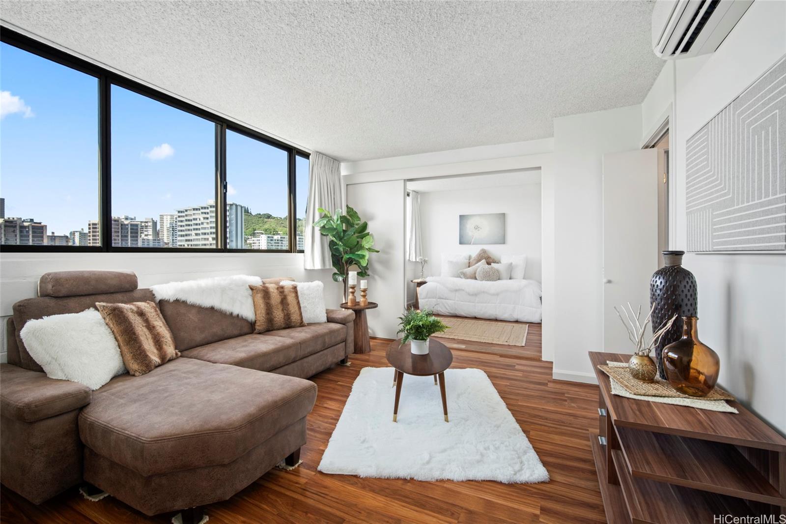 1134 Kinau Street 1207