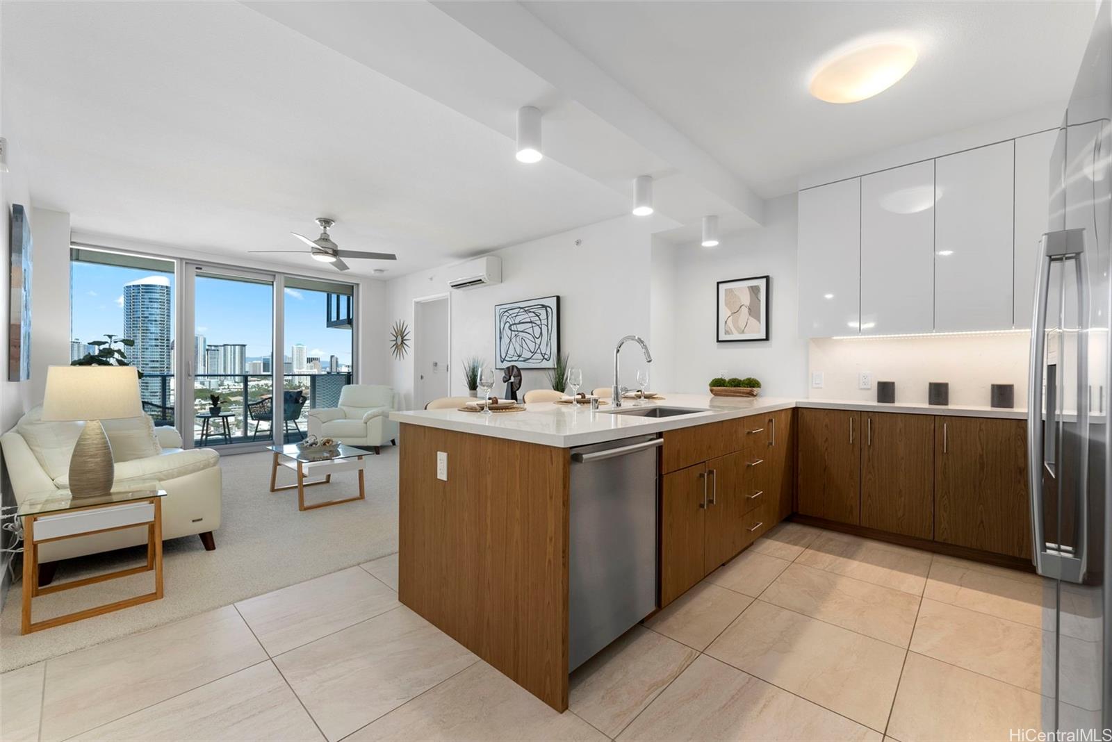 629 Keeaumoku Street  Unit 1710