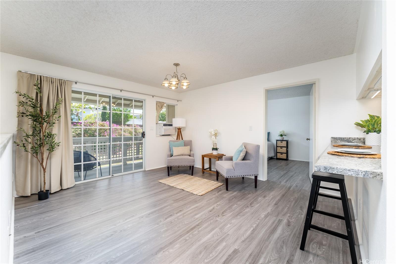 91-1012-E Makaaloa Street 5E