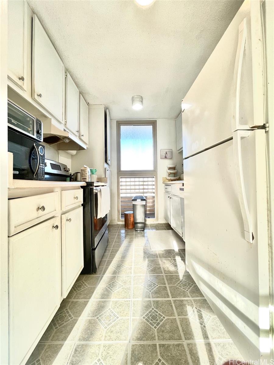 Photo 6 of 15