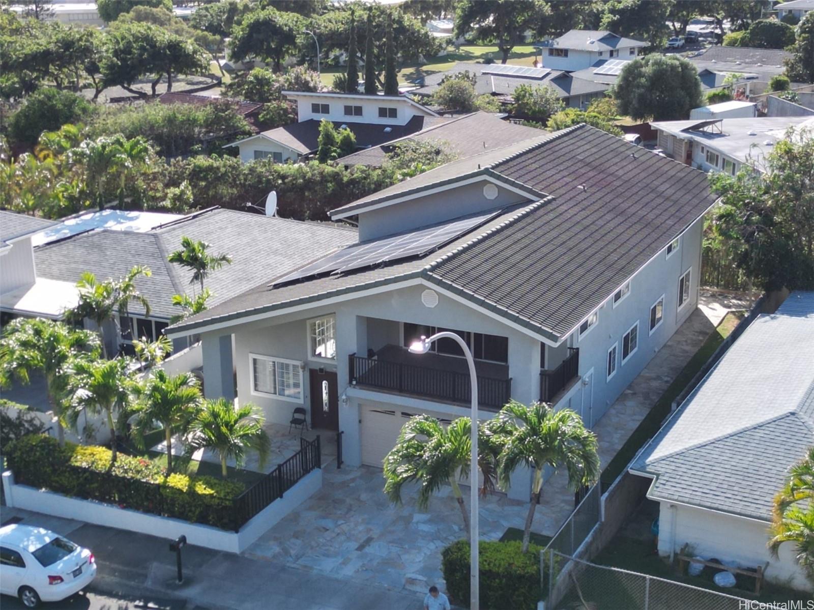 620 Hahaione Street