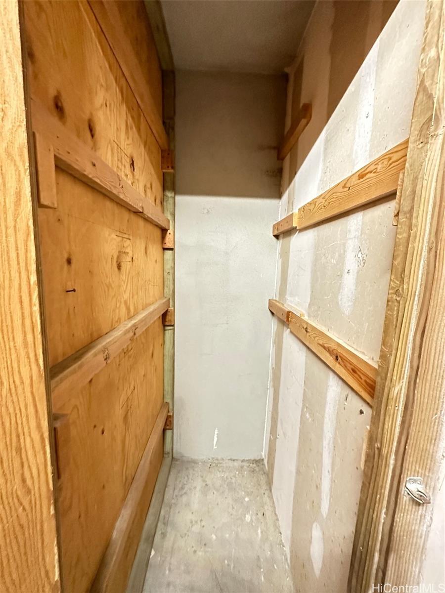 Photo 12 of 22