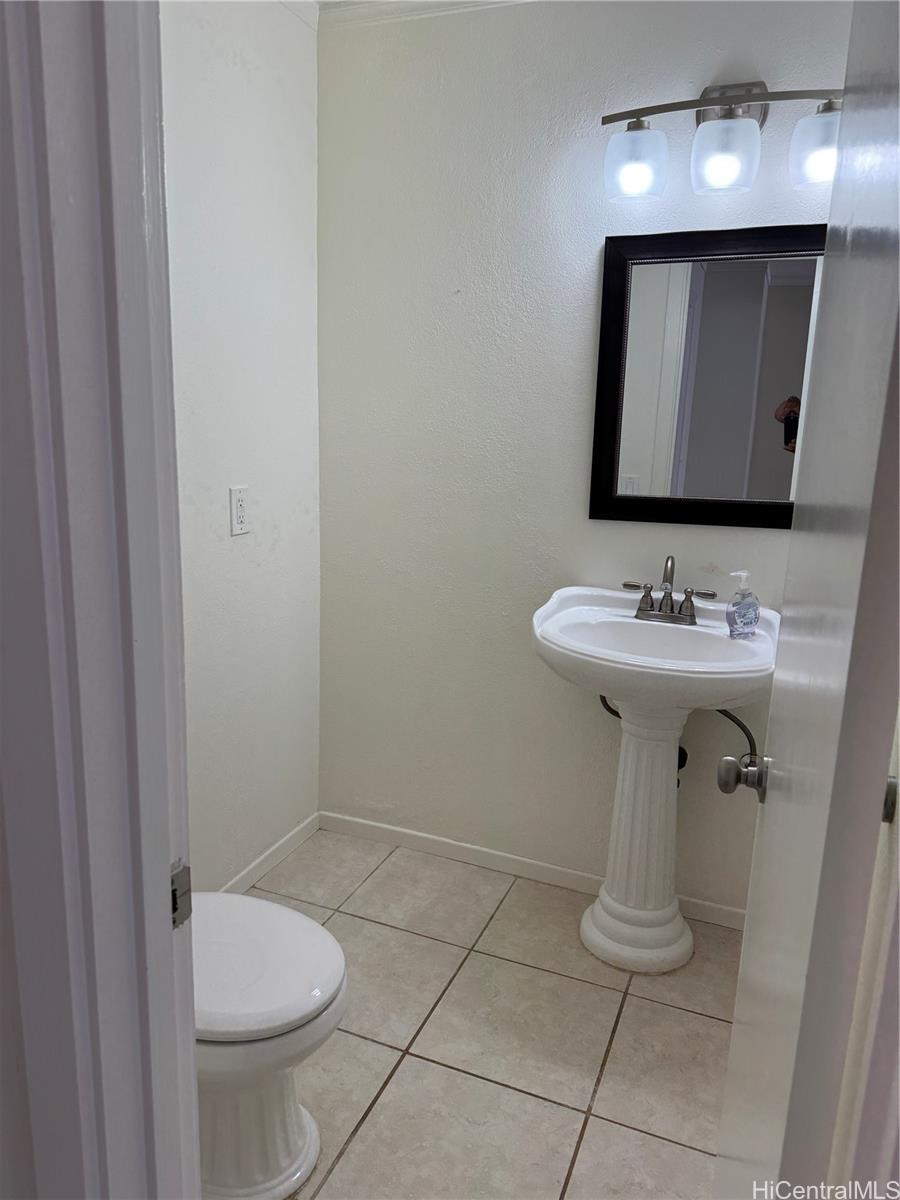 Photo 9 of 24