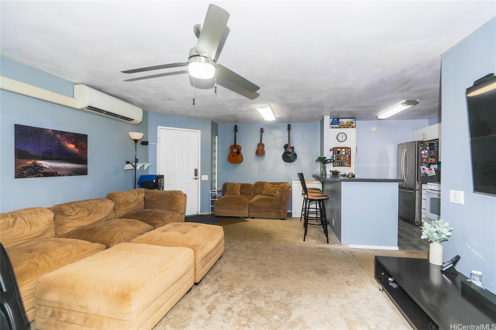 Photo 6 of 20