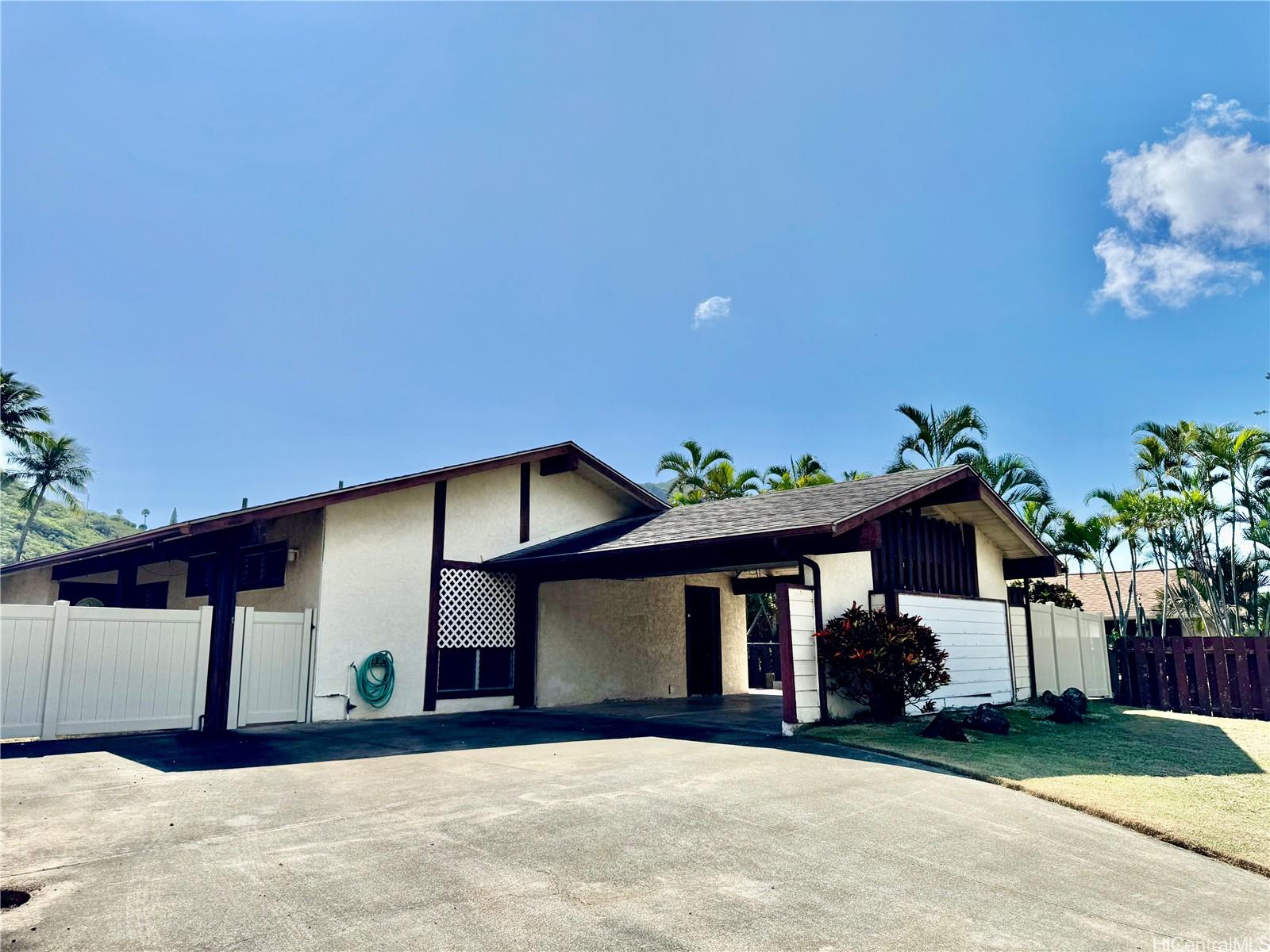 985 Lunalilo Home Road