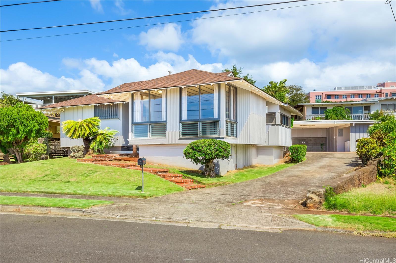 1456 Kolopua Street