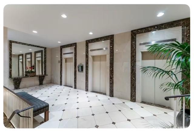 2895 Kalakaua Avenue  Unit 206