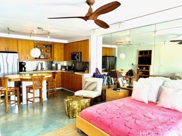 2895 Kalakaua Avenue  Unit 206