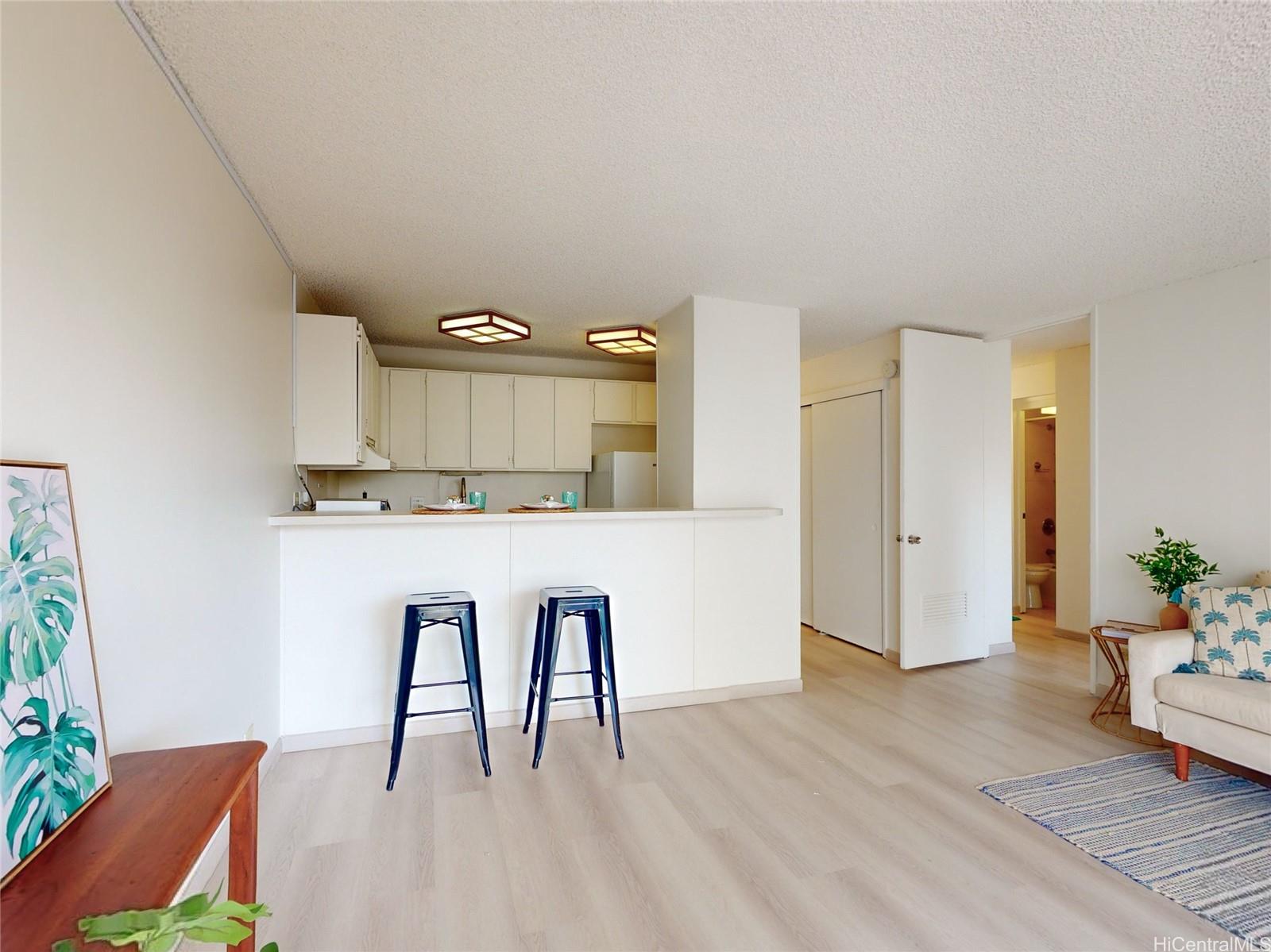 2140 Kuhio Avenue 812