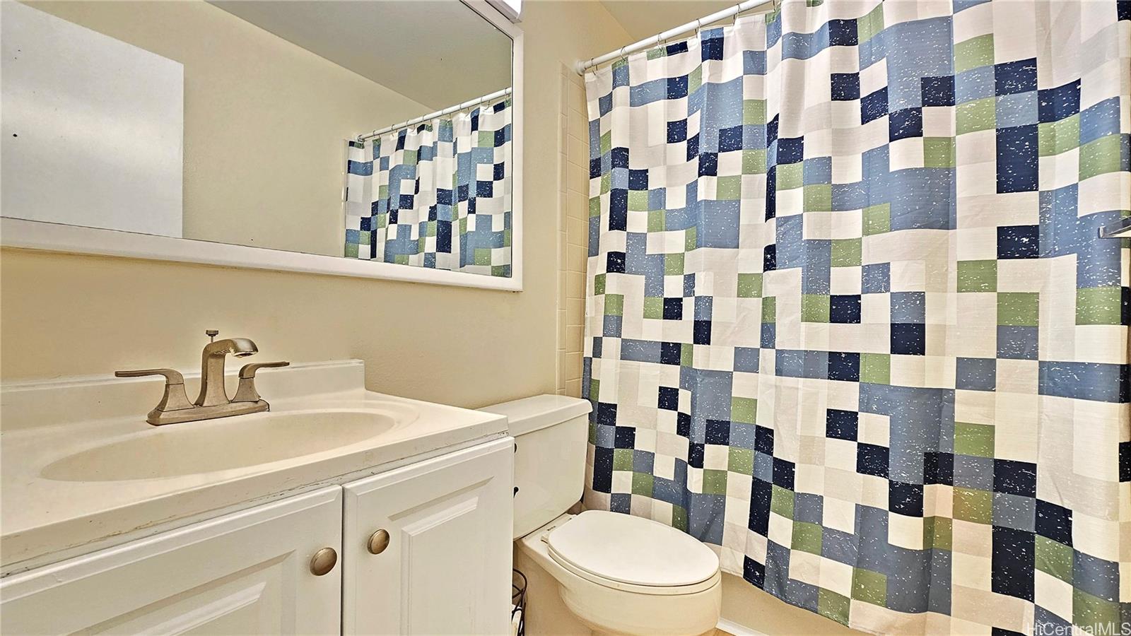 3721 Kanaina Avenue  Unit 313