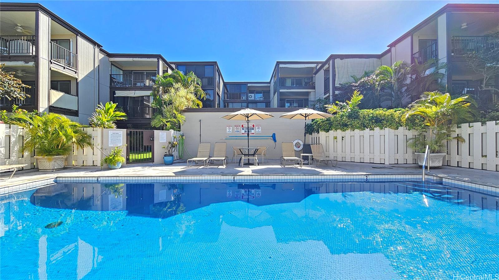 3721 Kanaina Avenue  Unit 313