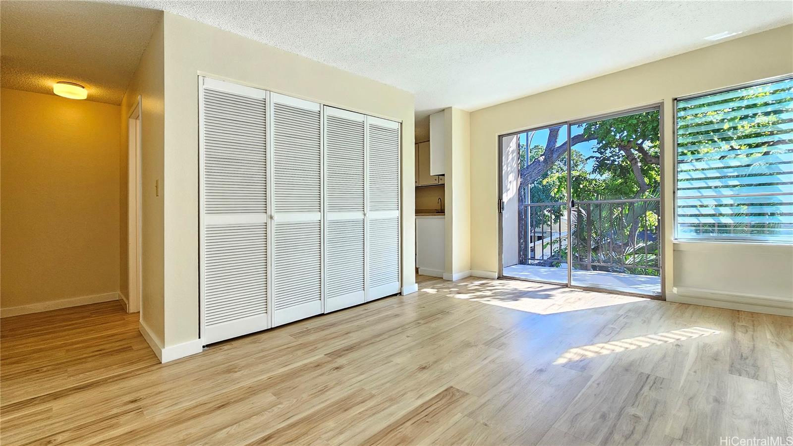 3721 Kanaina Avenue  Unit 313