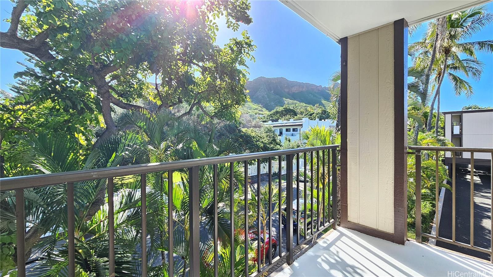 3721 Kanaina Avenue  Unit 313